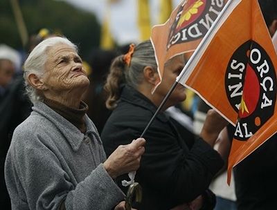 Pessoas com mais de 50 anos são excluídas   0
