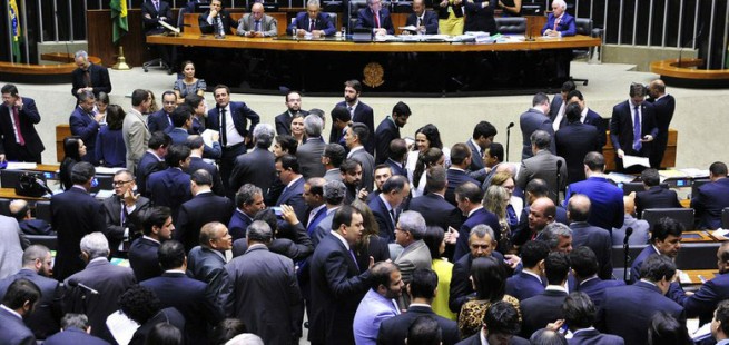 Comissão aprova projeto que muda definição de trabalho escravo no Código Penal