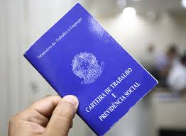 Empresas já estão tendo de elevar salários nos EUA