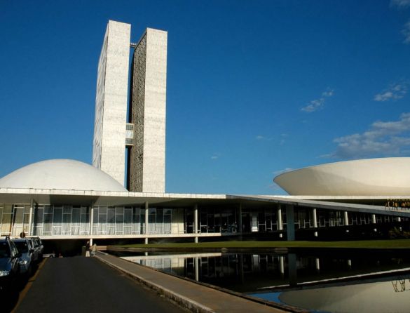 Moraes anuncia política de segurança para a