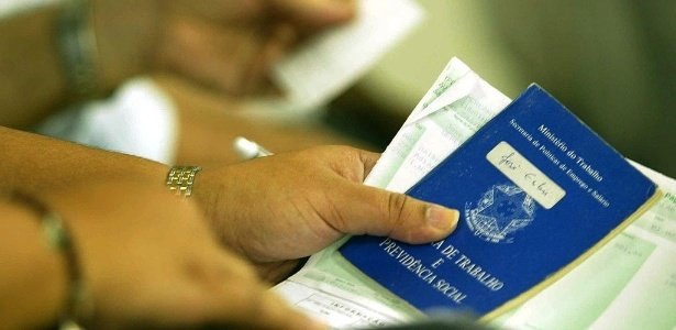 Desemprego bate 11,2%, alta no trimestre e em um ano, e atinge 11,4 milhões