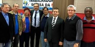 Centrais entregam ao ministro do Trabalho documento em defesa da NR12