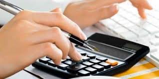 Saída lenta da crise prolonga aperto no orçamento das famílias para 2017