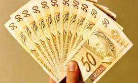 Reajuste do INSS para quem ganha acima do piso é maior que mínimo
