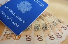 Salário mínimo fica R$ 9 abaixo do previsto e sobe para R$ 937