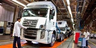 MAN retoma jornada integral e hora extra