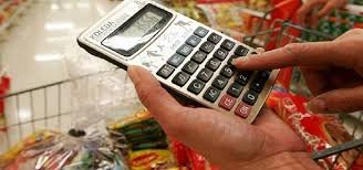 Inflação termina o ano em 2,95%, abaixo do piso da meta pela primeira vez