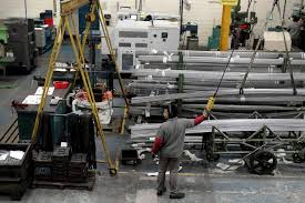Produção industrial cai 10,9% em maio